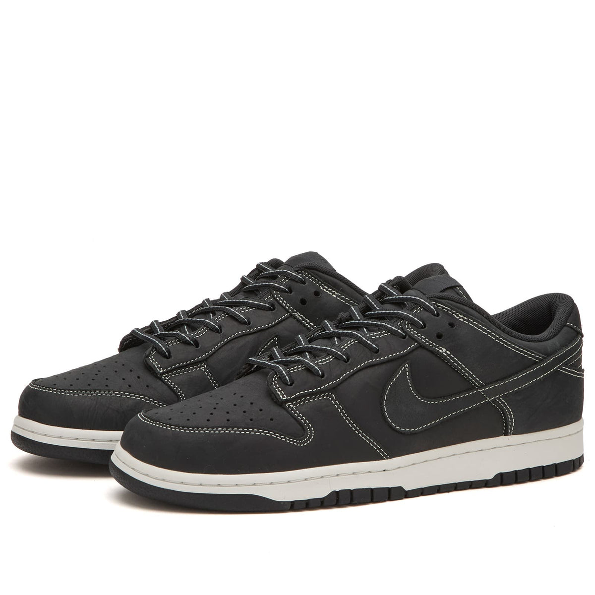 Nike Dunk Low QS Sneaker