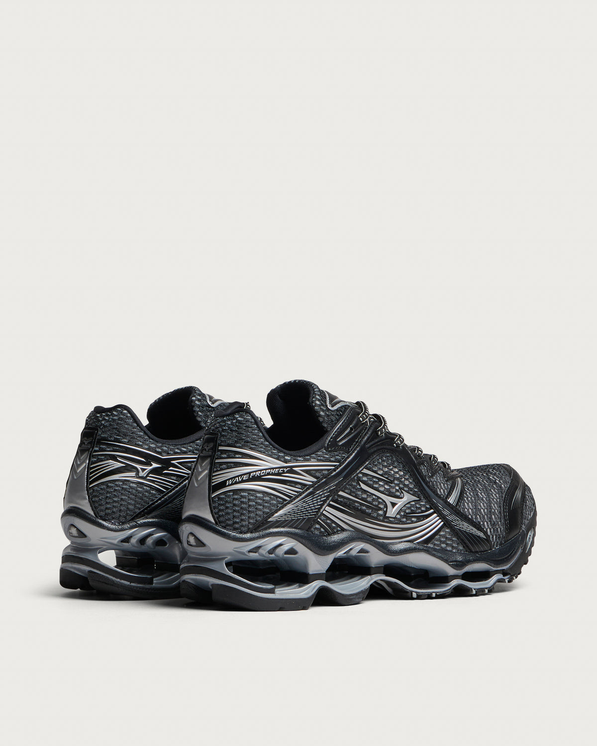 Mizuno Wave Prophecy 1 OG Sneaker