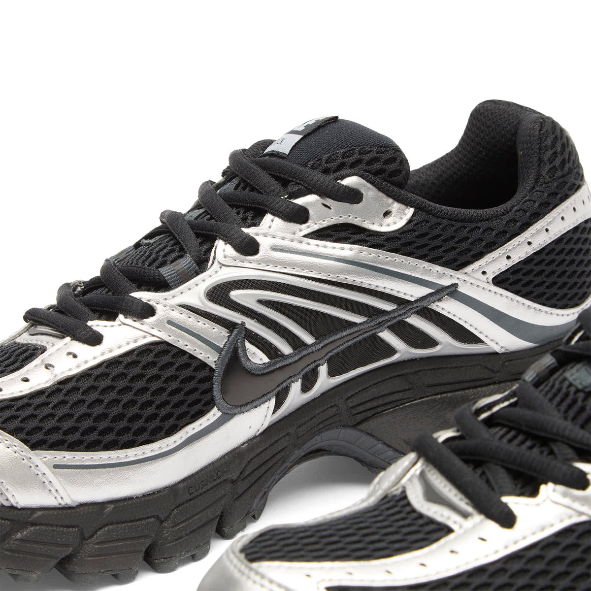 Nike Air Max Moto 2K Sneaker