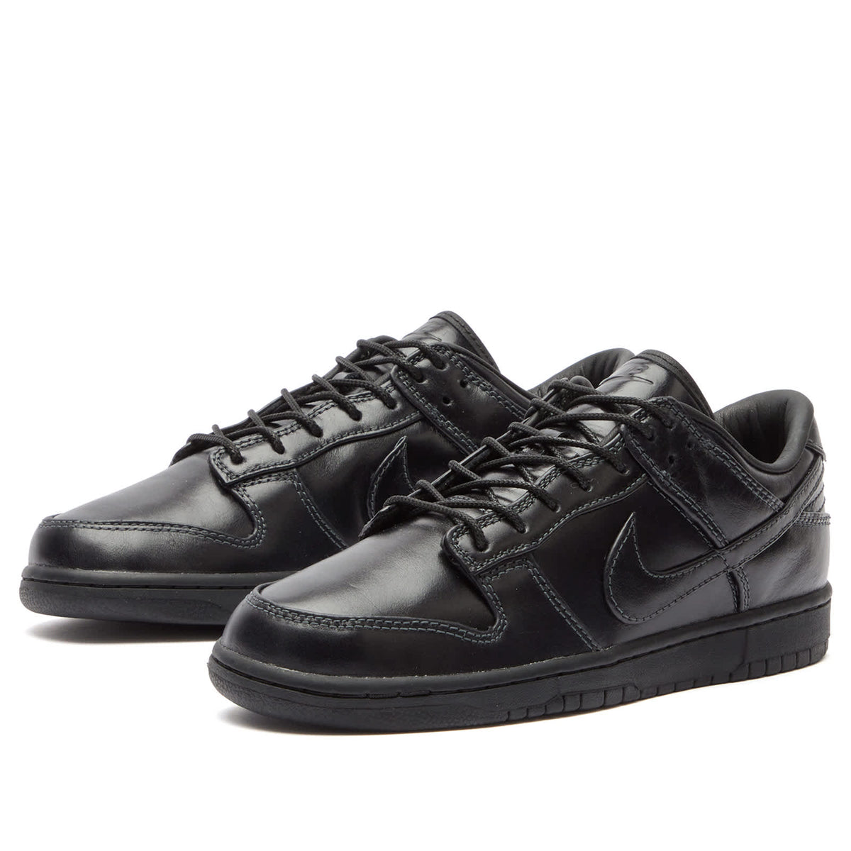 Nike Dunk Low Retro PRM QS Sneaker