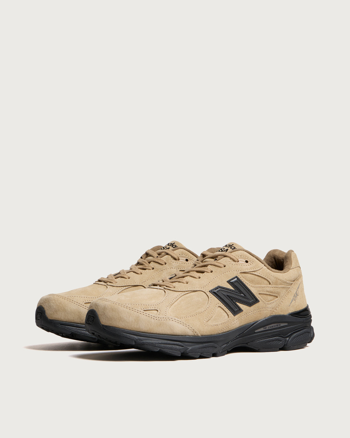 New Balance x JJJJound 990v3 Sneaker