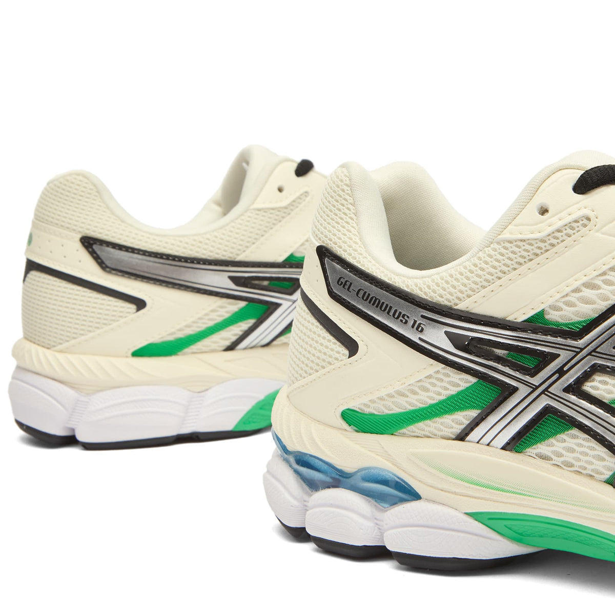 Asics Gel-Cumulus 16 Sneakers