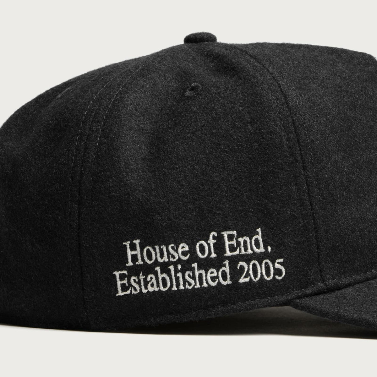 END. Monogram Hitch LC Cap