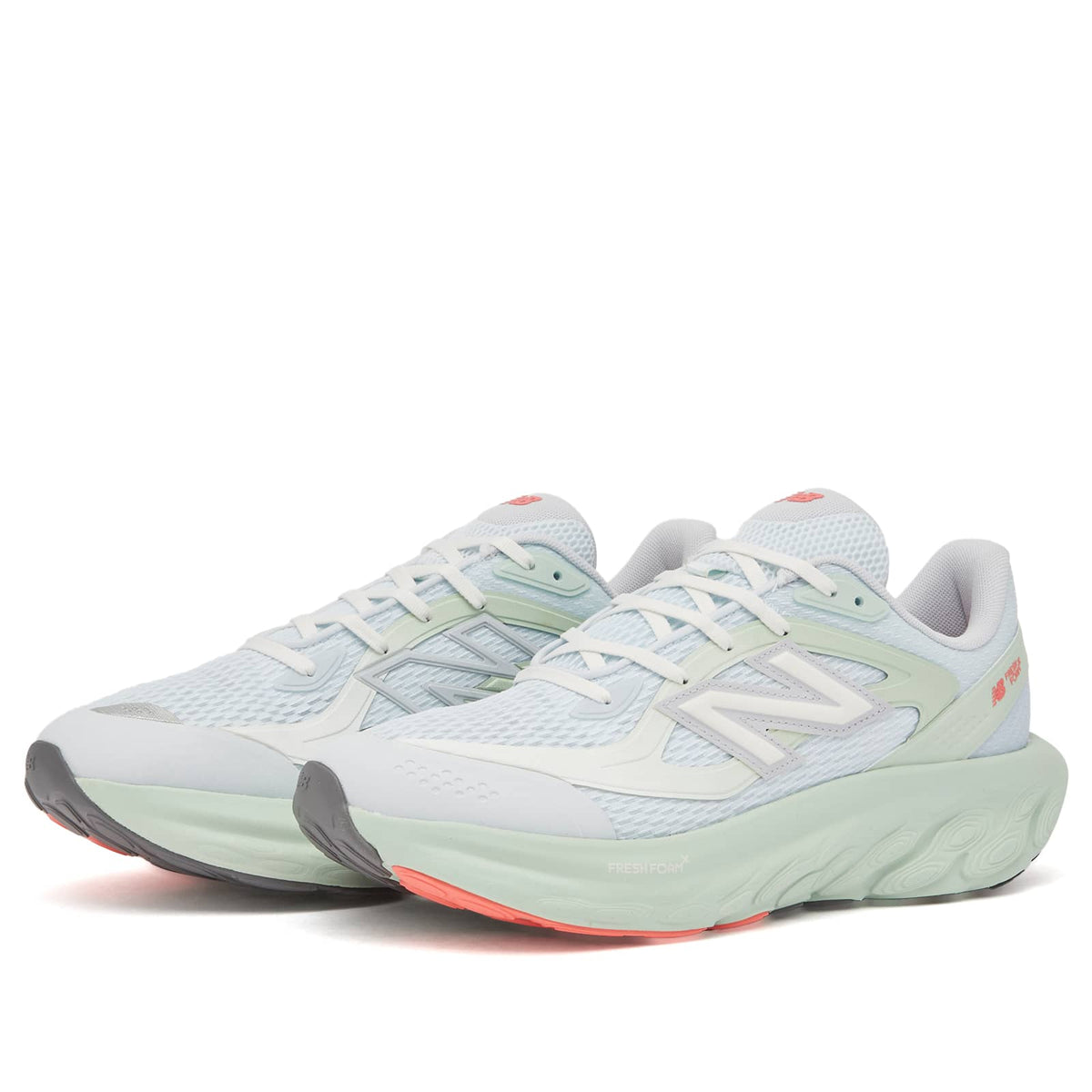 New Balance TRN Sneaker