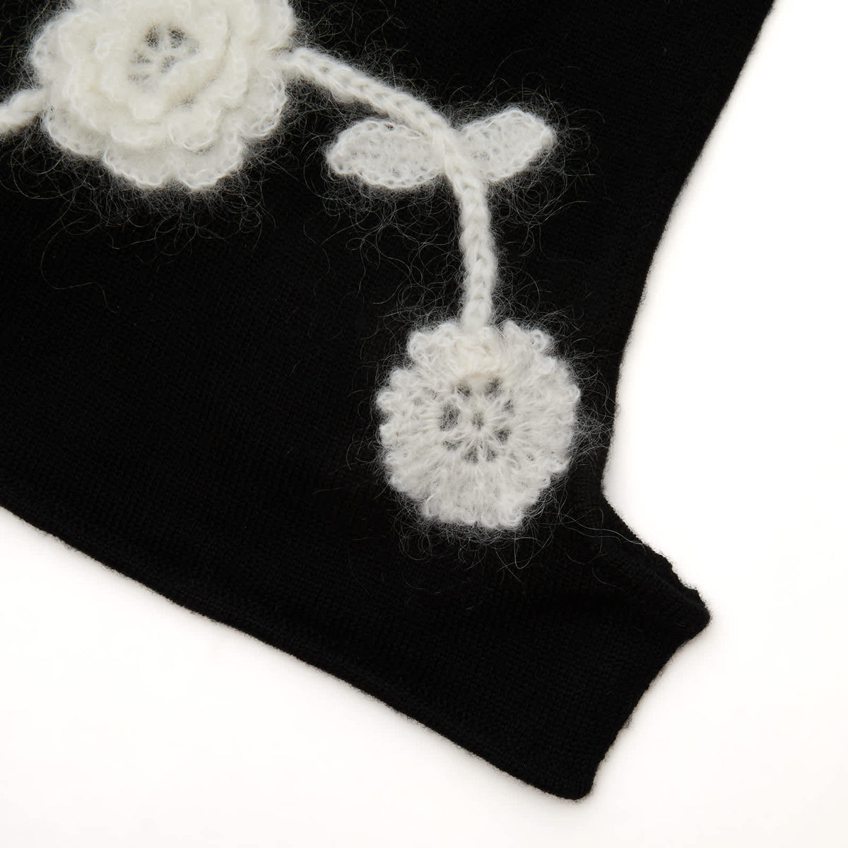 GANNI Bonnet with Crochet Flowers