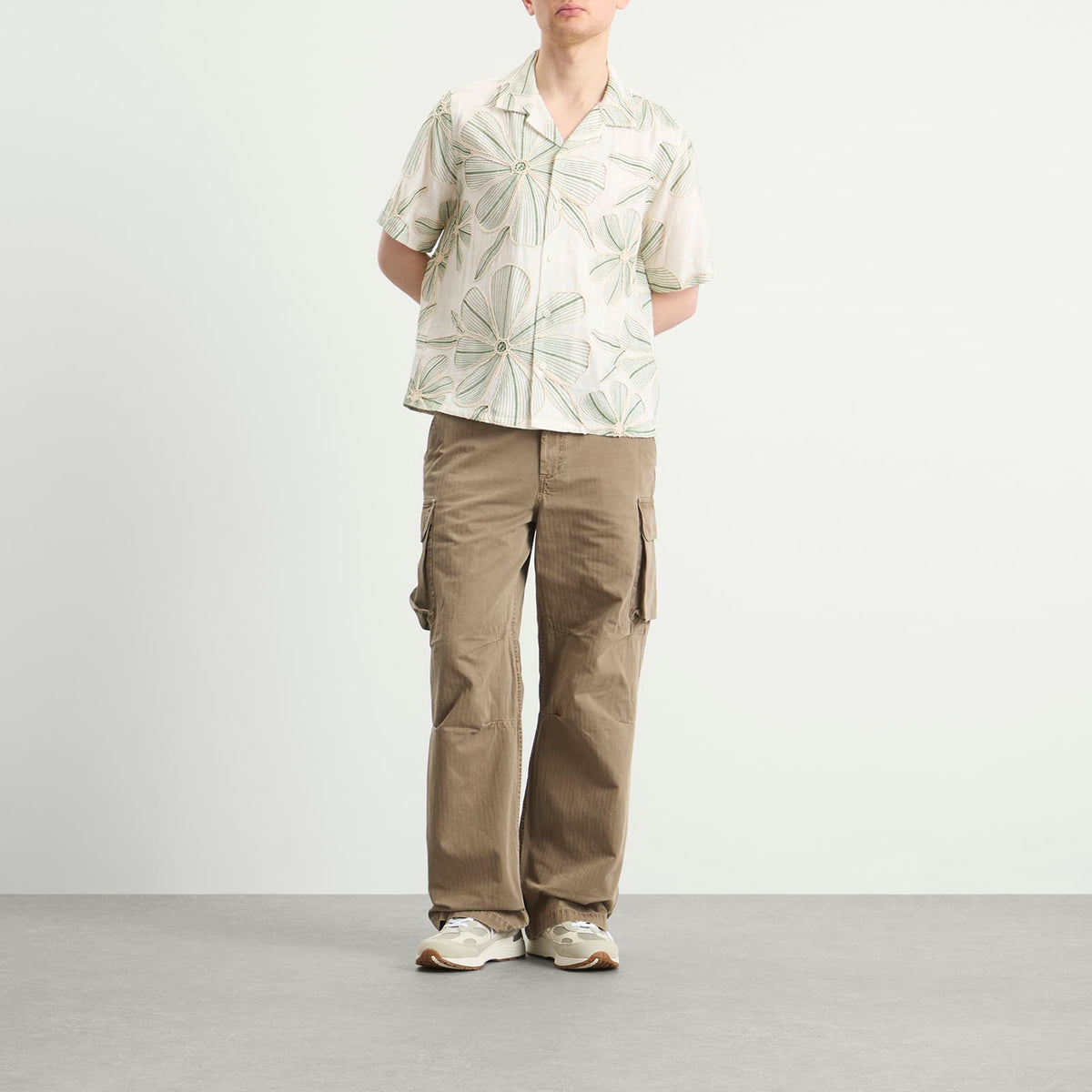Corridor Linen Applique Short Sleeve Shirt