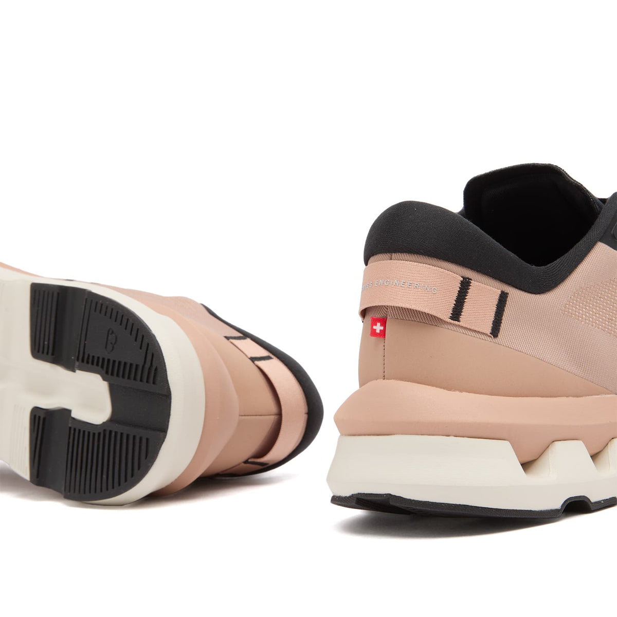 ON Cloudzone Sneaker