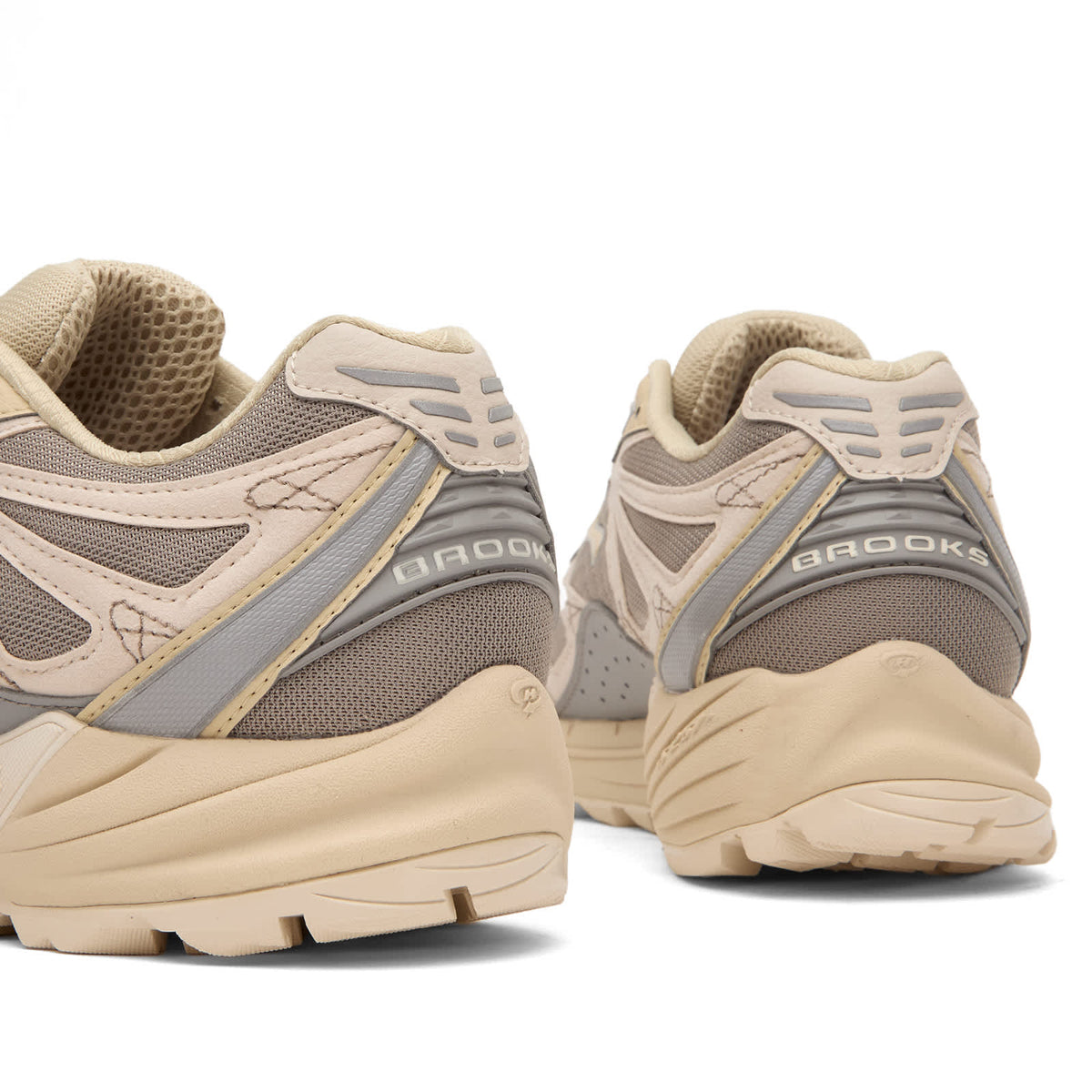 Brooks Cascadia 1 Sneaker