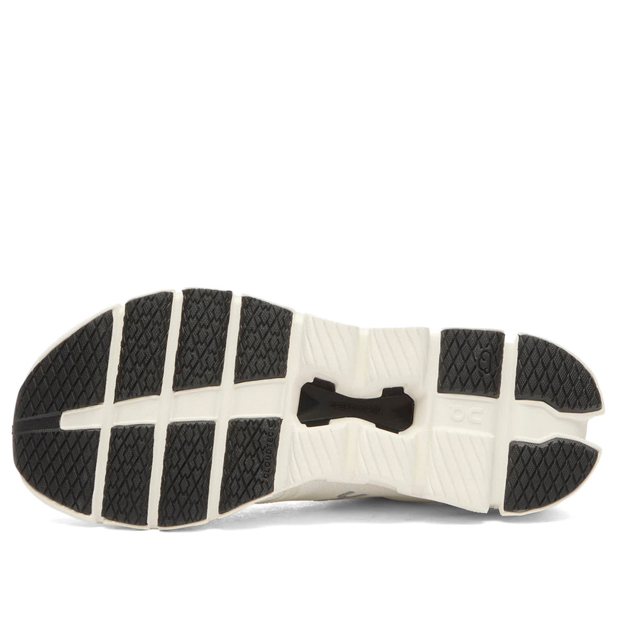 ON Cloud x 4 Sneaker