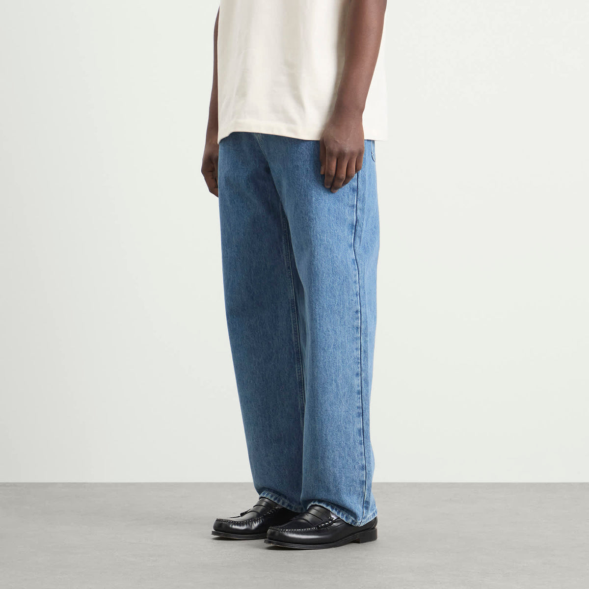 about:blank Relaxed Denim Jean