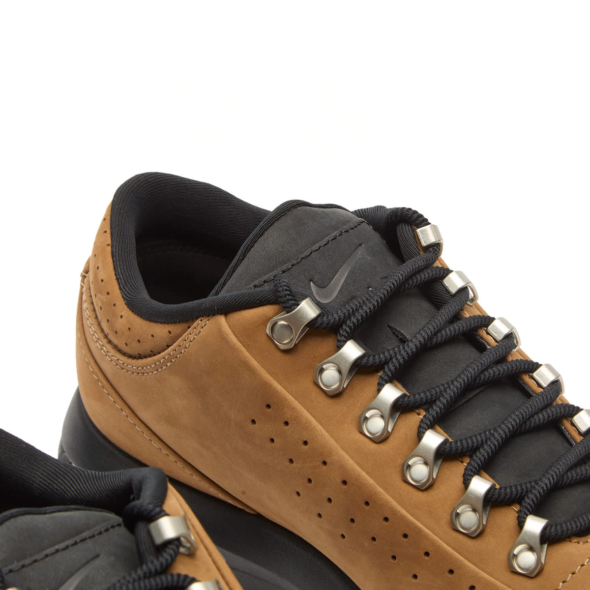 Nike Goadome Low SP Sneaker