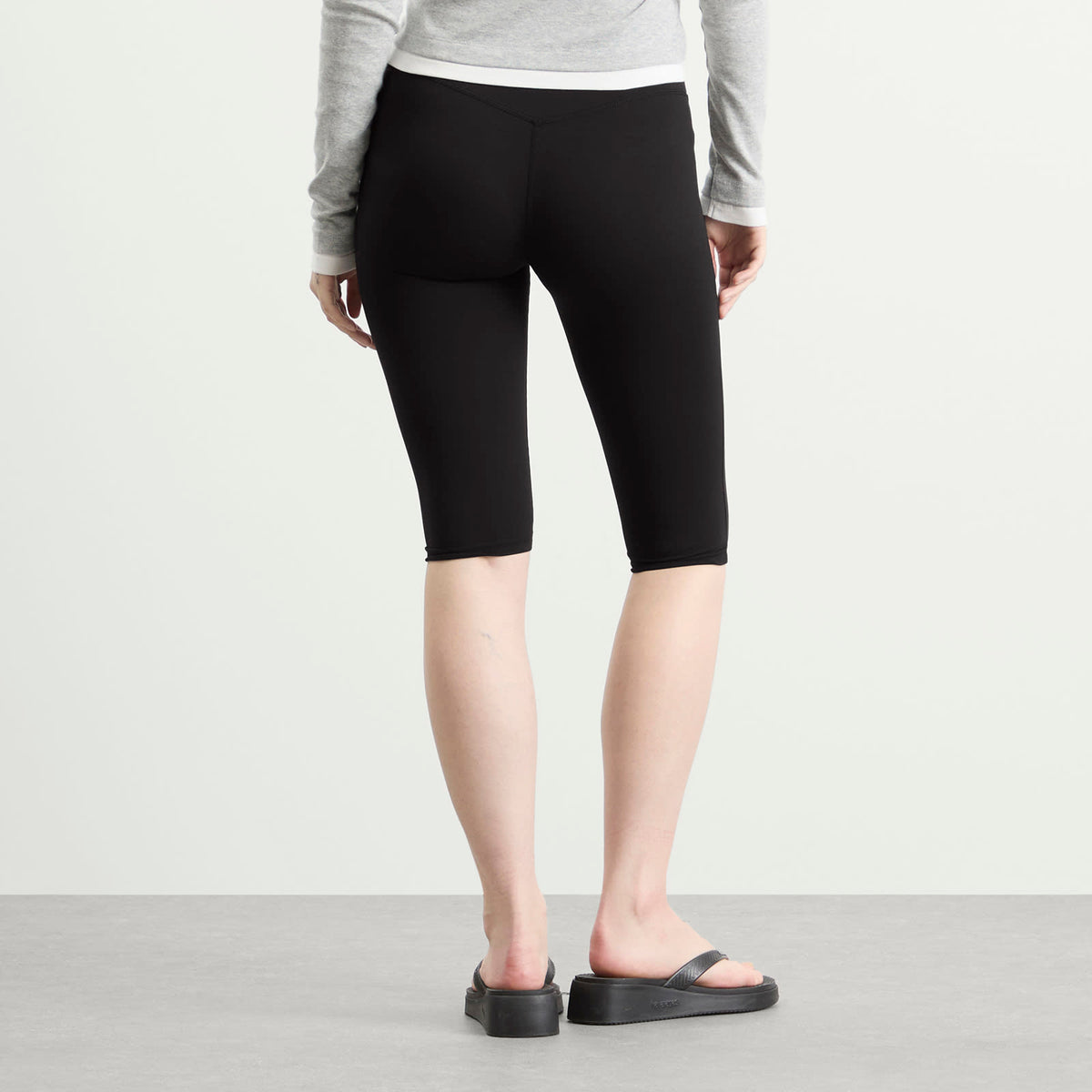 TALA Capri Leggings