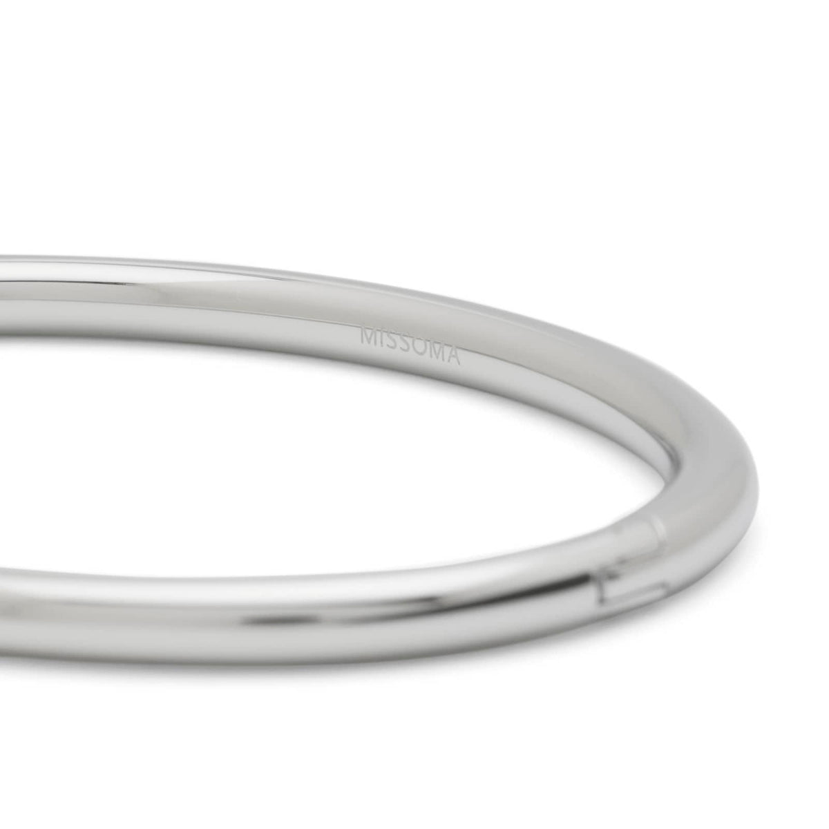 Missoma Classic Round Hinged Bangle Bracelet