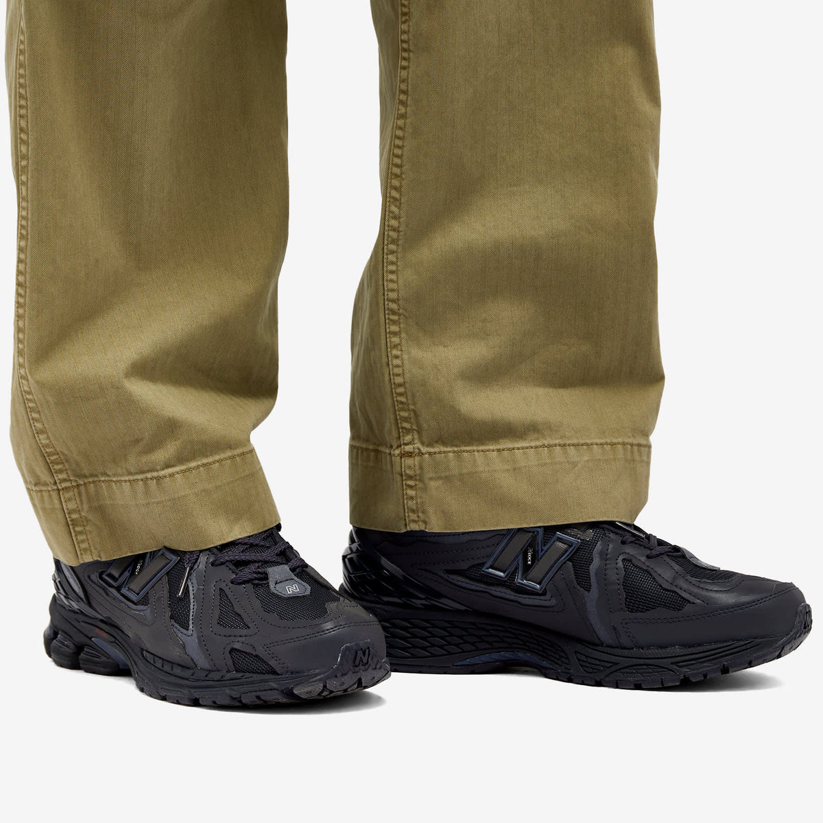 New Balance M1906DI