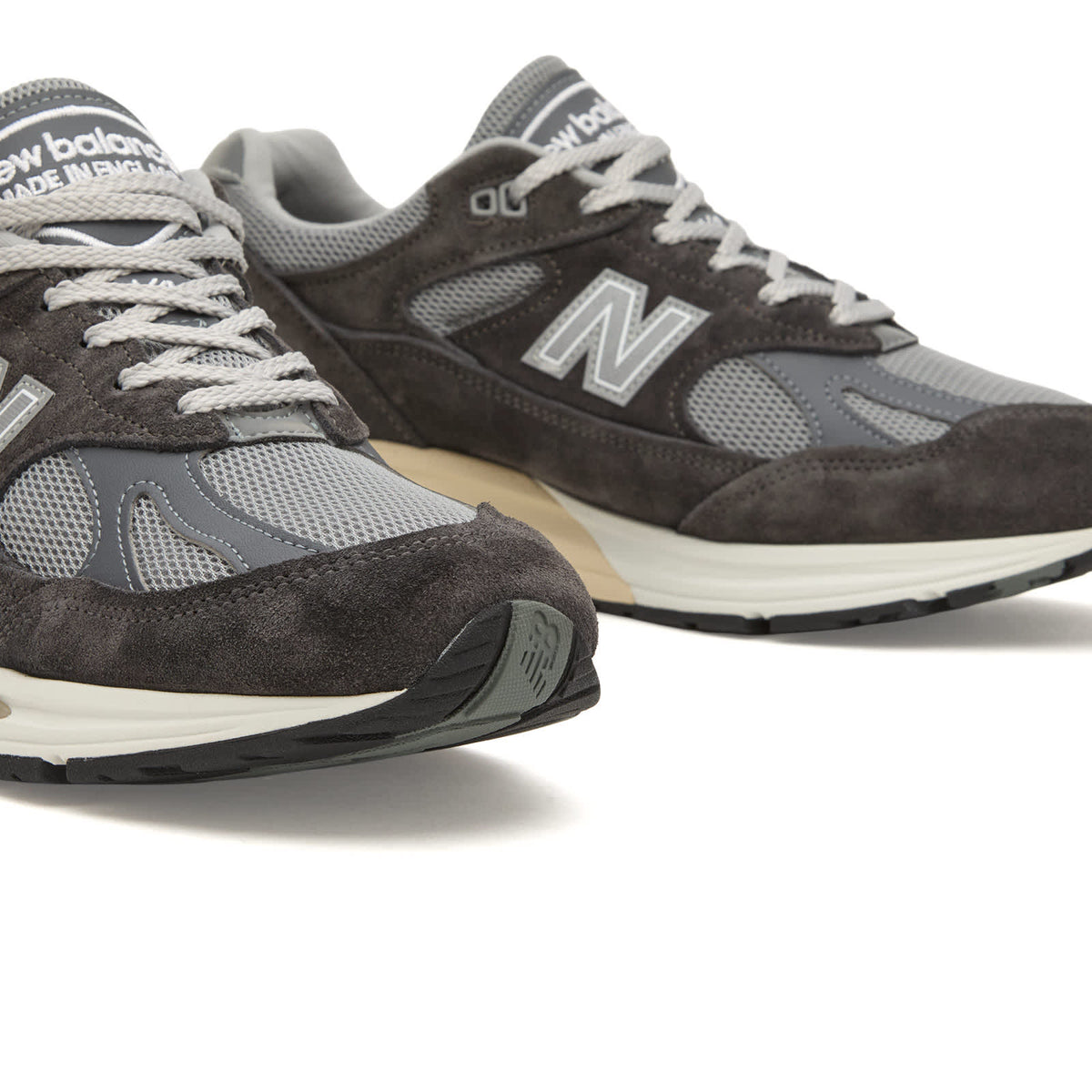 New Balance 991v2 Sneaker