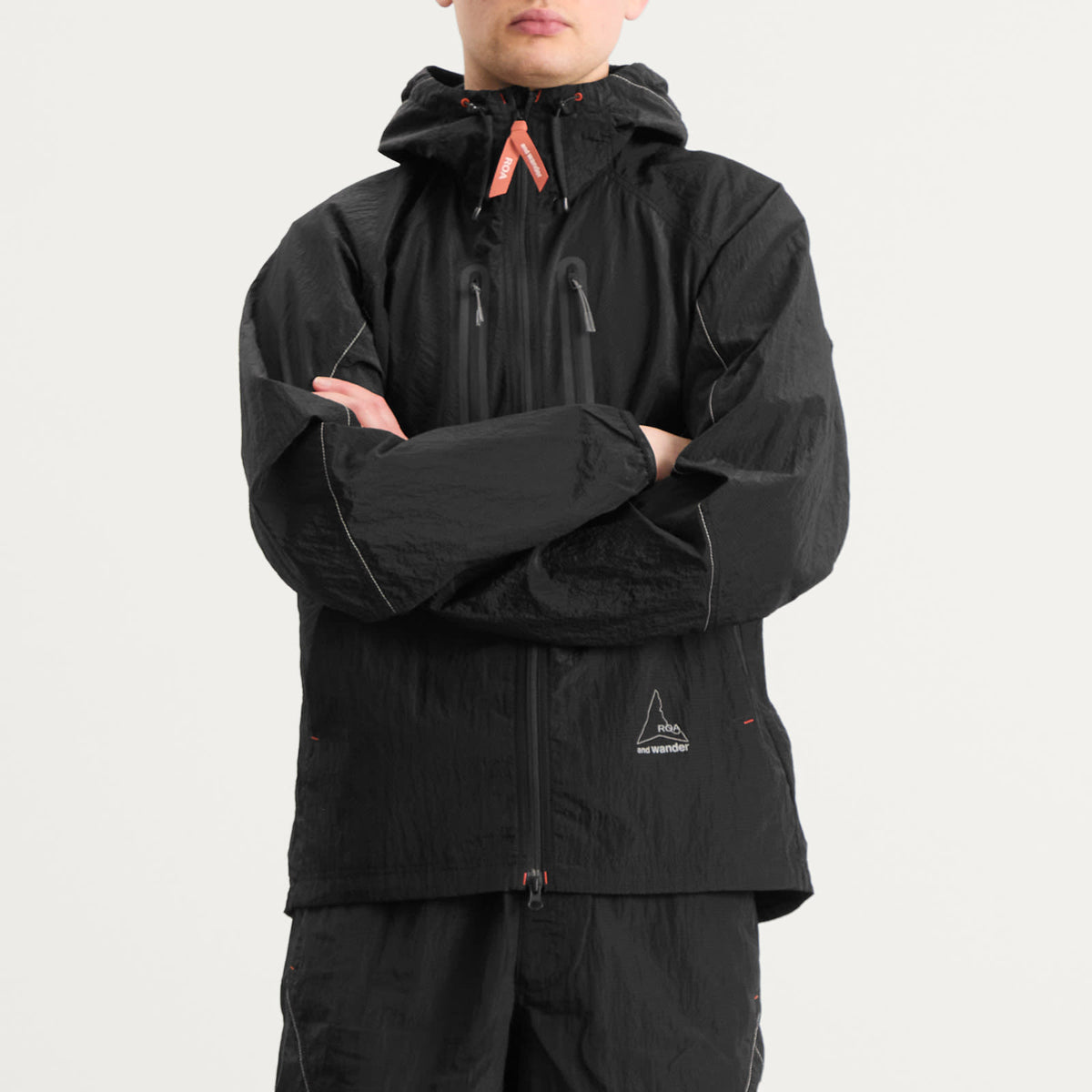 and wander x ROA Ripstop Wind Jacket