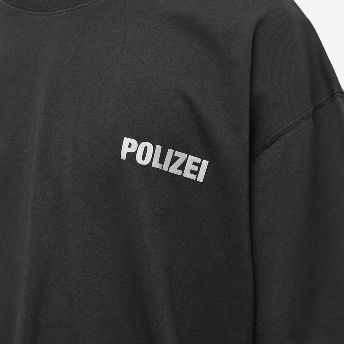 VETEMENTS Polizei T-Shirt