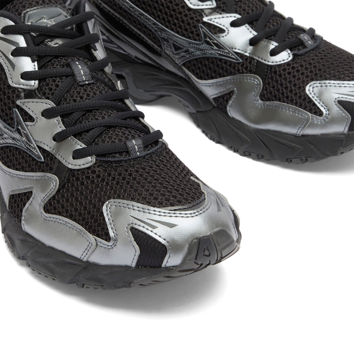 Mizuno Wave Rider 10 Sneaker