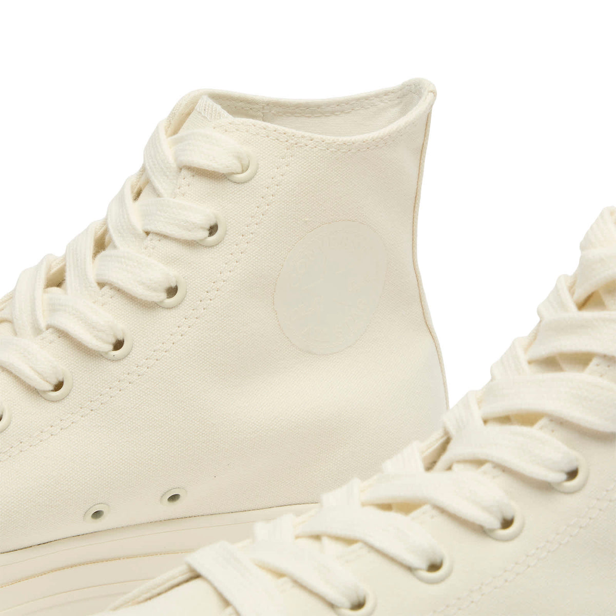 Converse Chuck Taylor Throwback Hi Sneaker