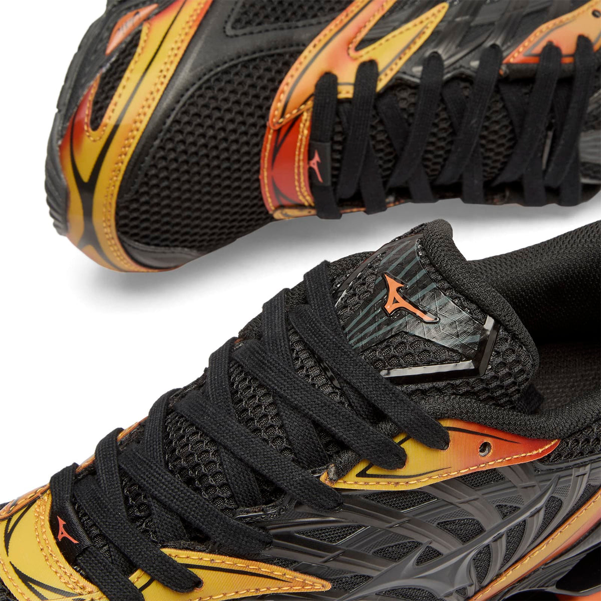 Mizuno Wave Prophecy Ls Sneaker
