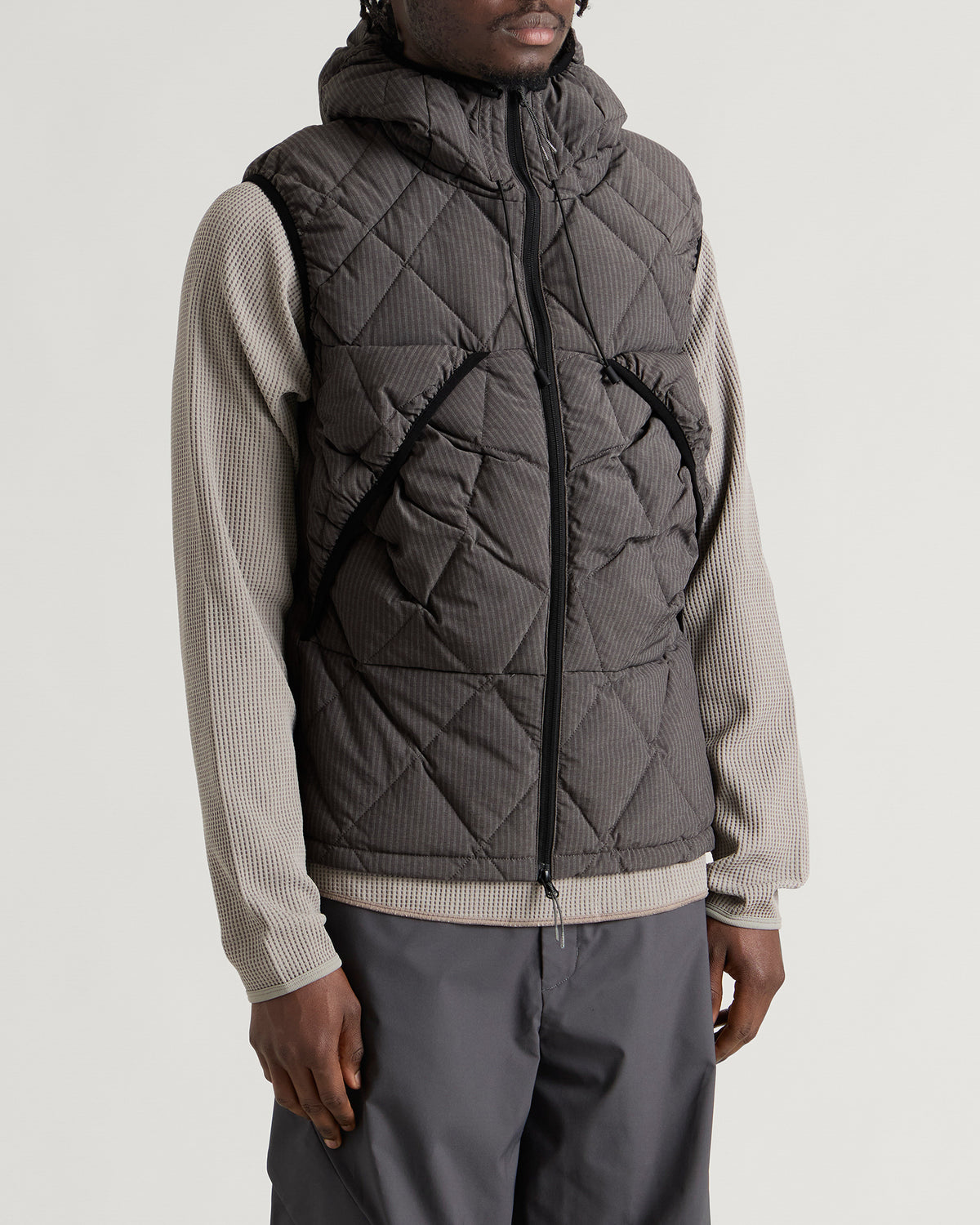 ROA Nuna 800 Fill Power Pinstriped Down Vest