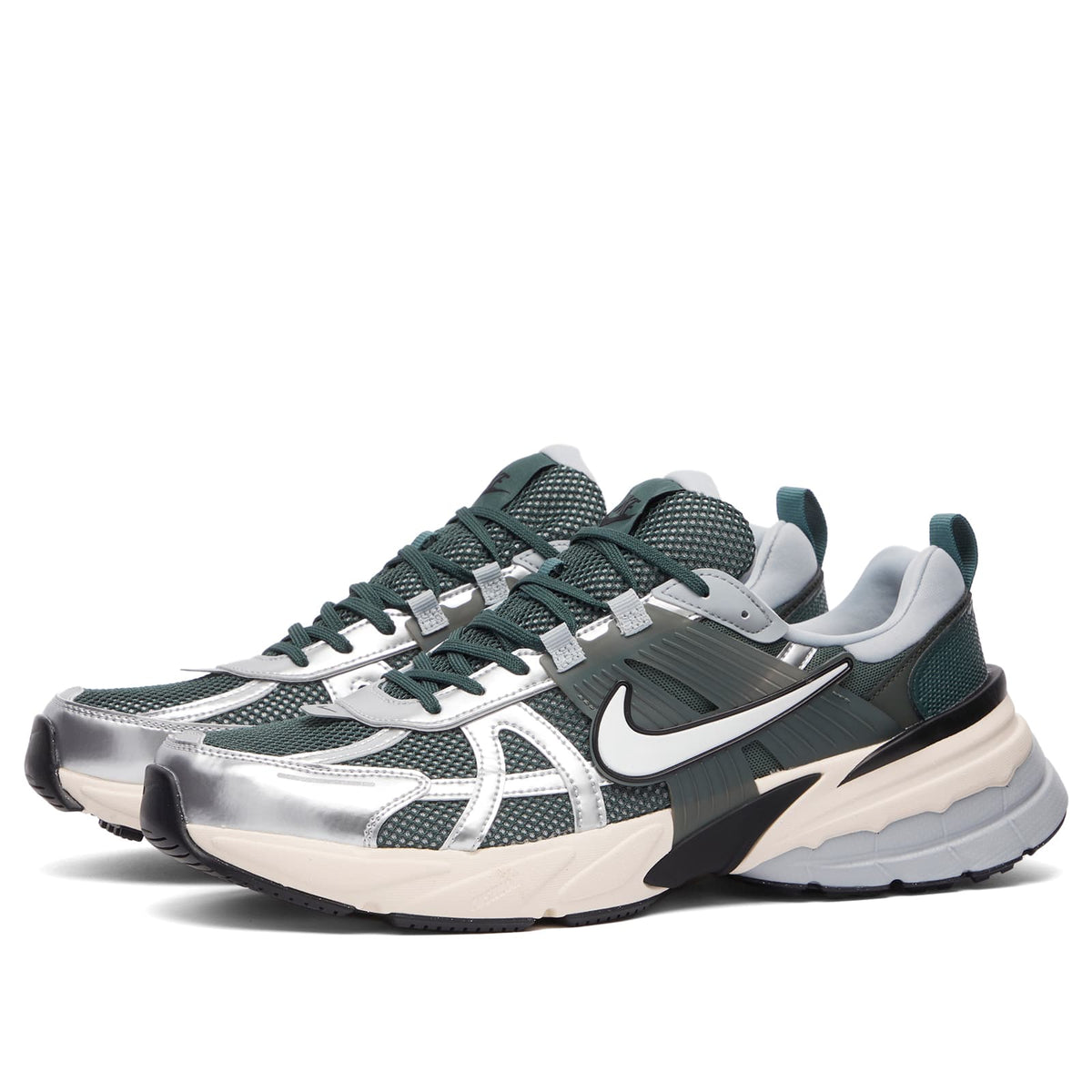 Nike V2K Run Sneaker