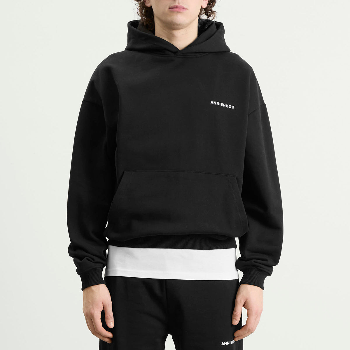 ANNIE HOOD Mini Logo Hoodie
