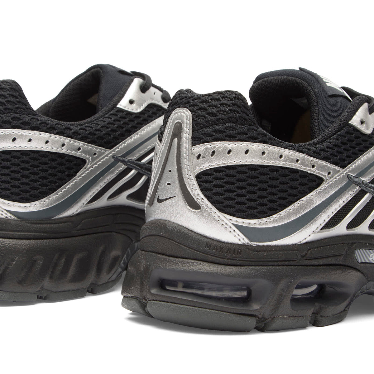 Nike Air Max Moto 2K Sneaker