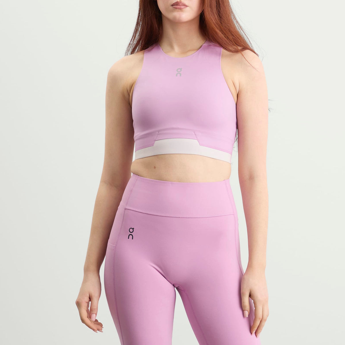 ON Train 2 in 1 Crop Top
