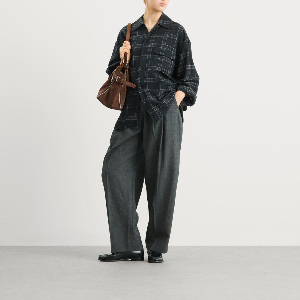 SAMO ONDOH Zipper Shopper Shoulder Bag