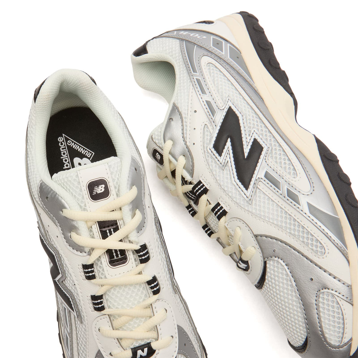 New Balance 204L Sneaker