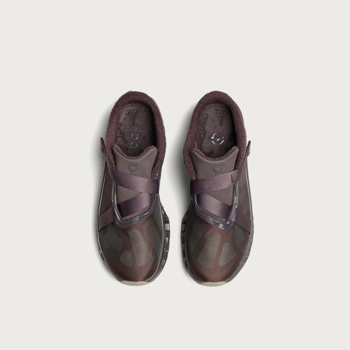 ON Cloudmonster 3 Mule  Sneaker