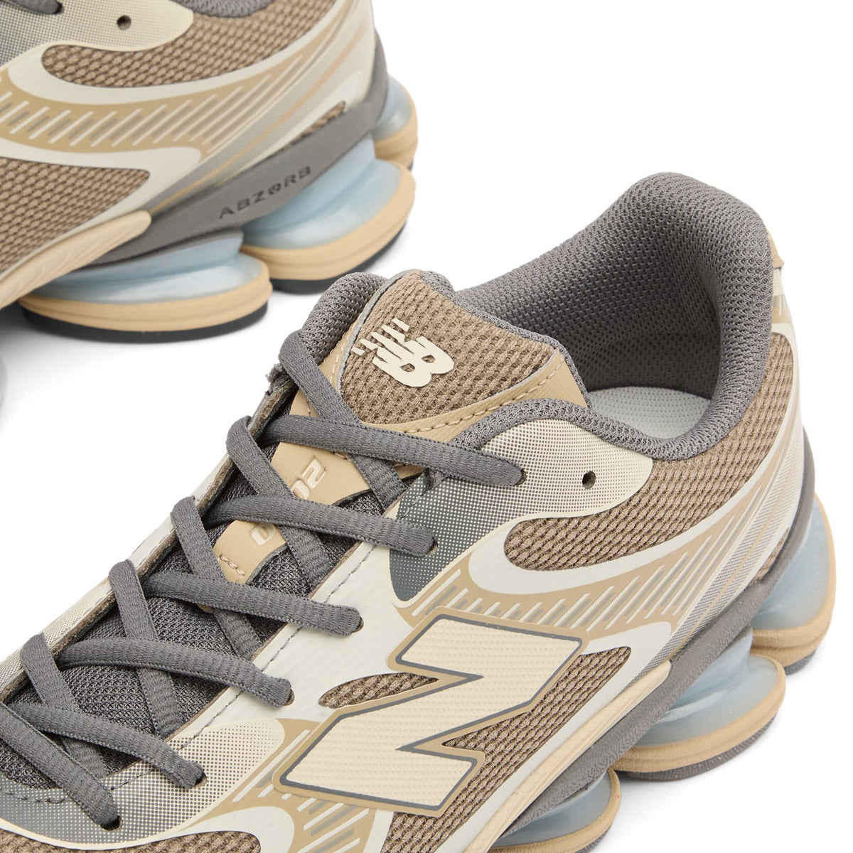 New Balance Abzorb 2000 Sneaker
