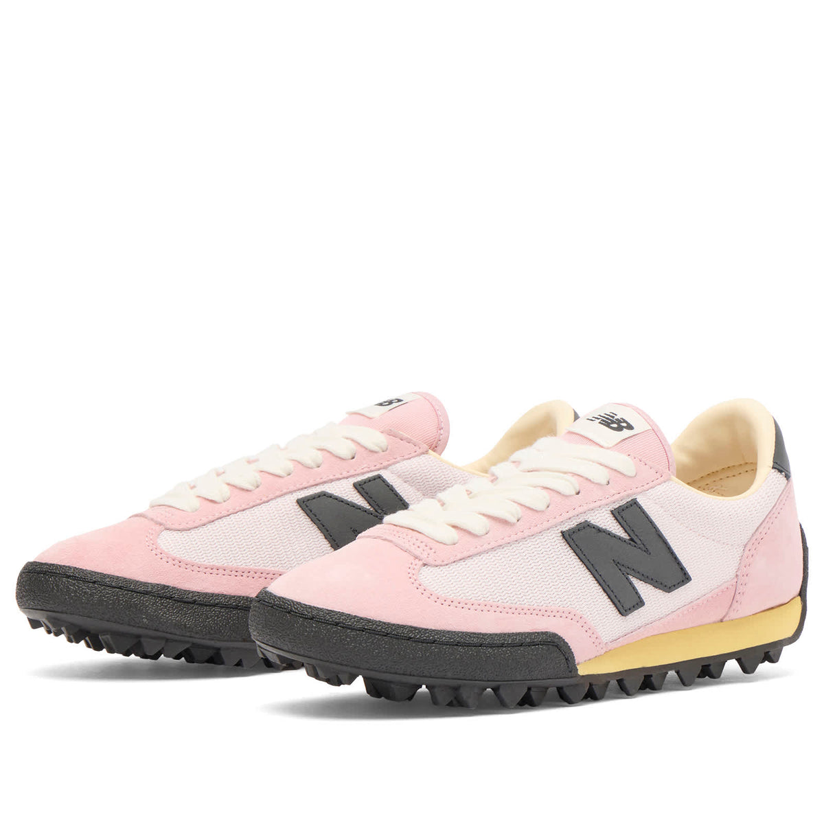 New Balance GTR Sneaker