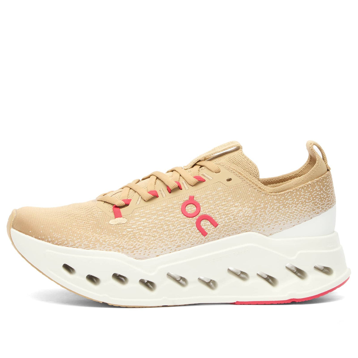 ON Cloudsurfer Max Sneaker