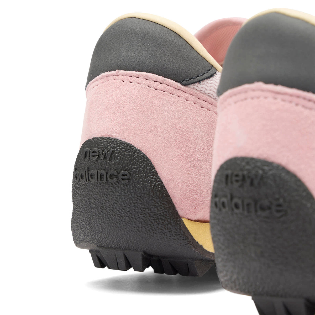 New Balance GTR Sneaker
