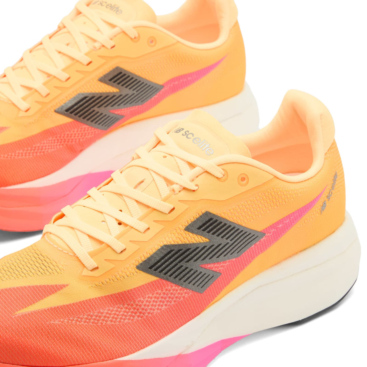 New Balance Supercomp Elite V5 Sneaker