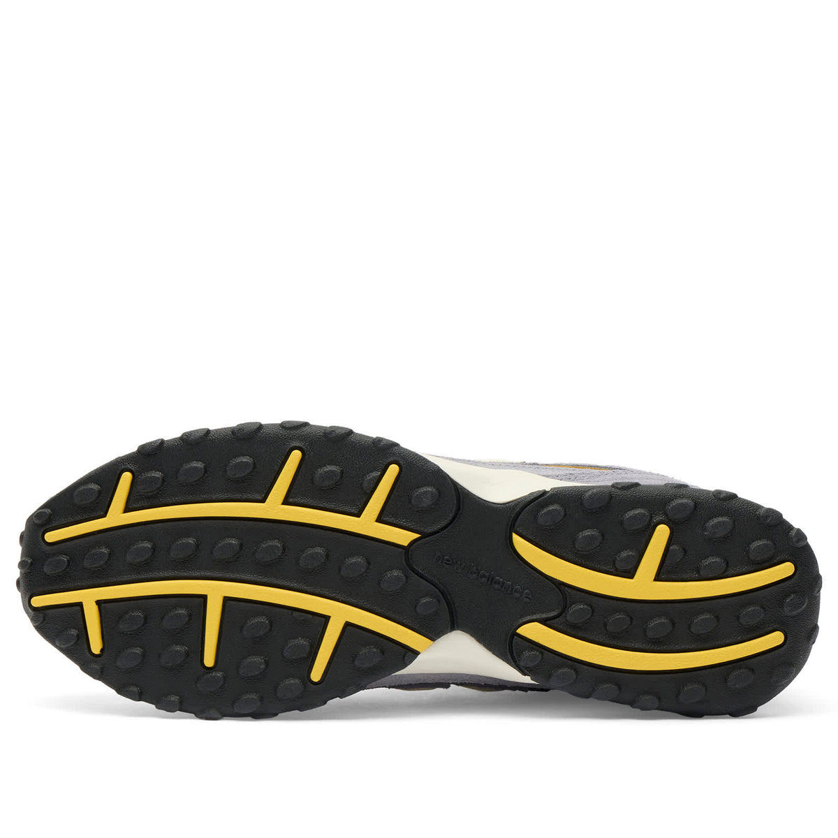 New Balance 204L Sneaker