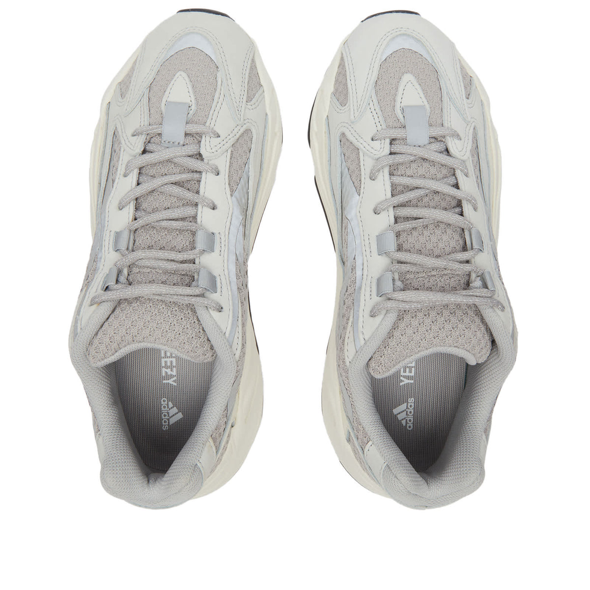 Yeezy BOOST 700 V2