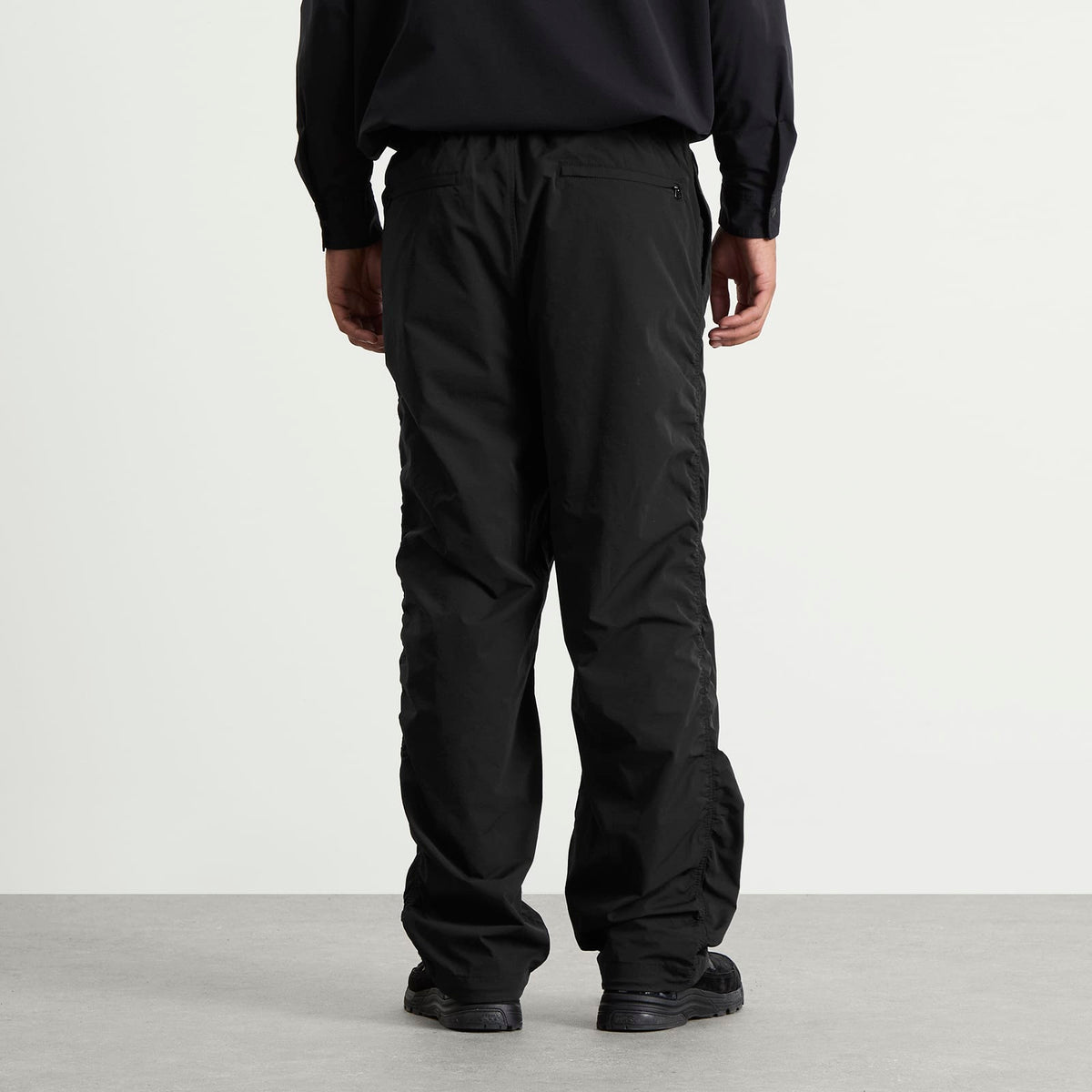 BEAMS Puckering Easy Trousers