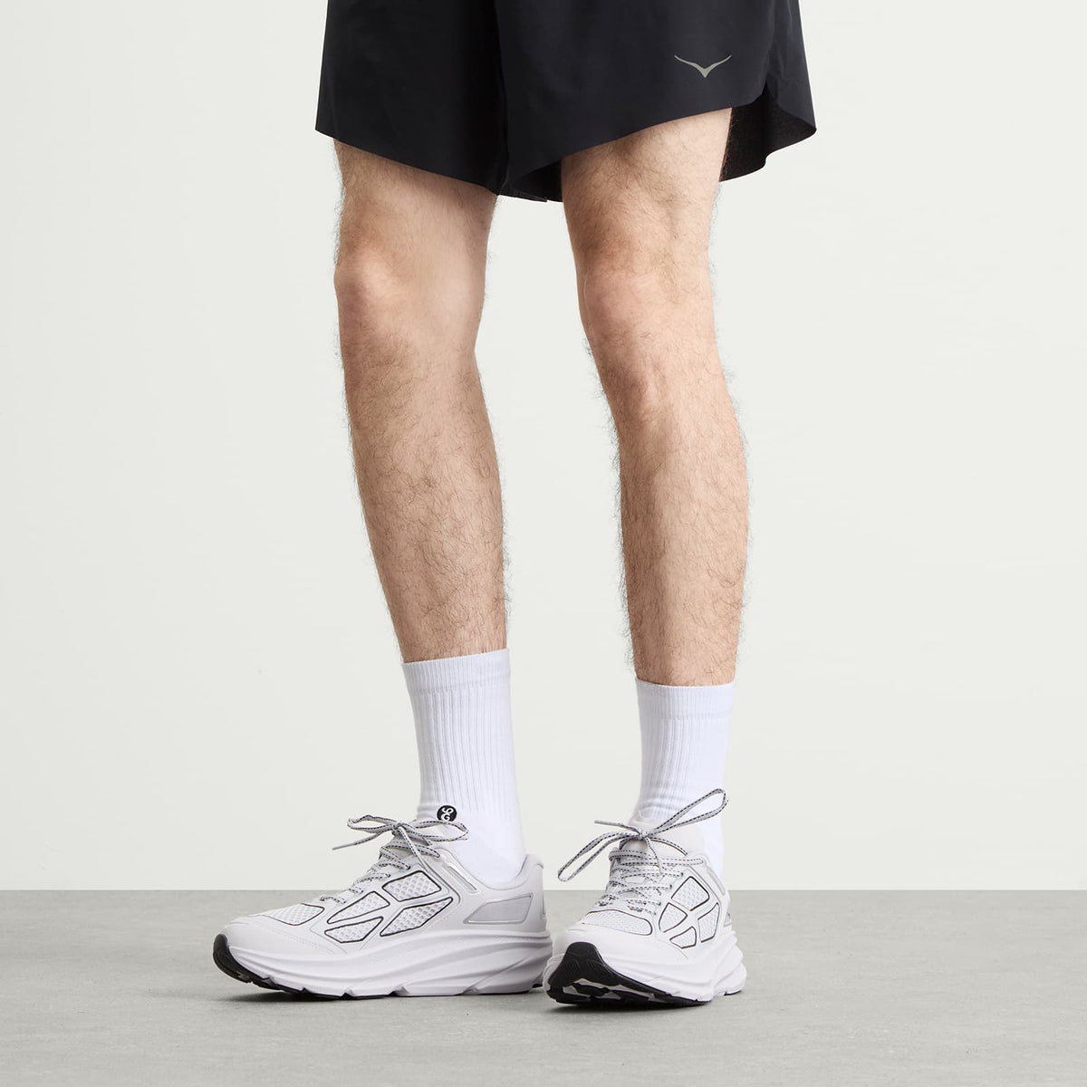 HOKA ONE ONE U Clifton One9 Sneaker