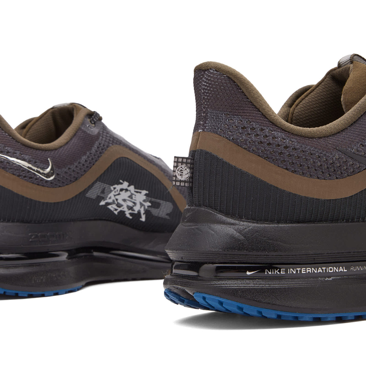 Nike Pegasus Premium Sneaker