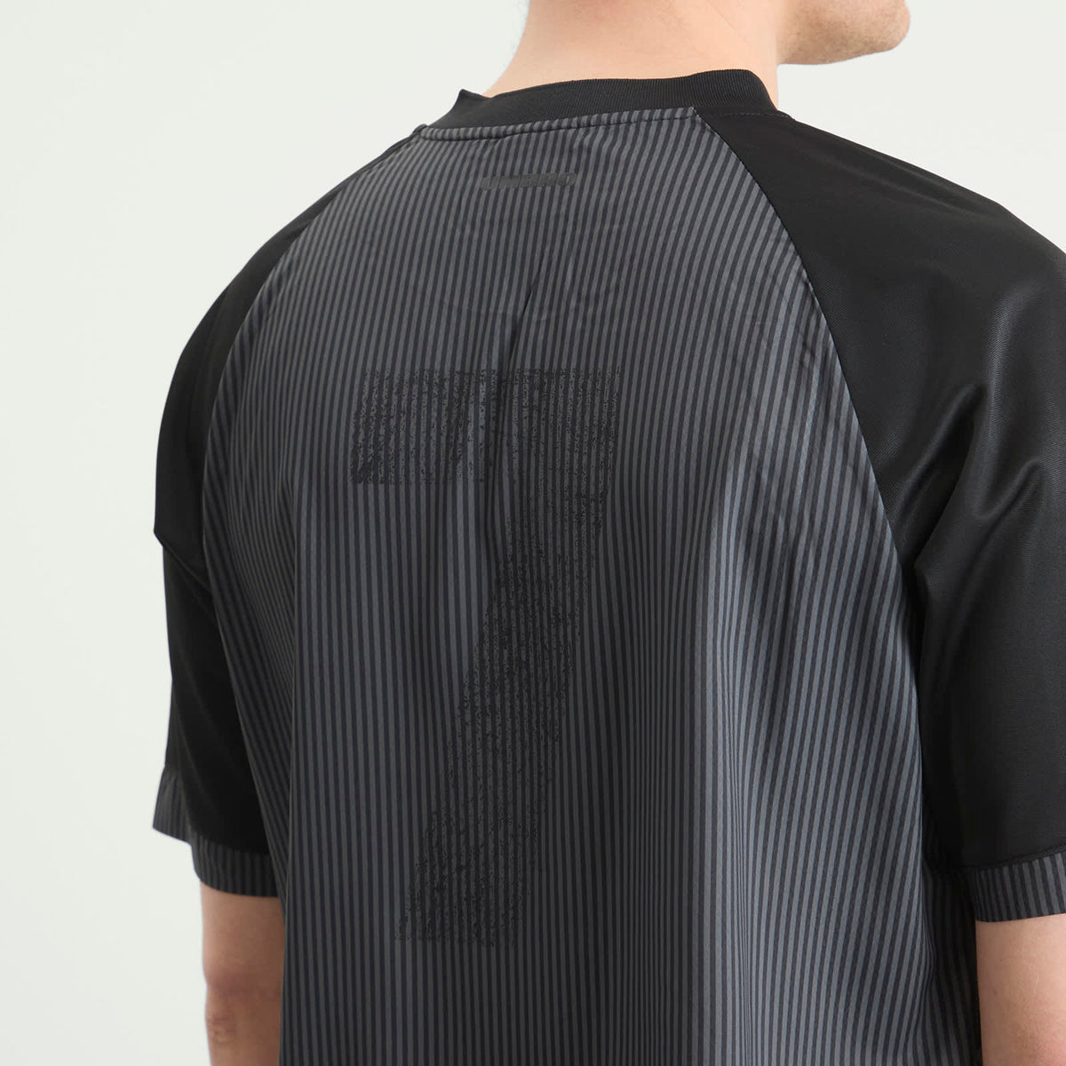 Umbro Panelled Raglan Shirt