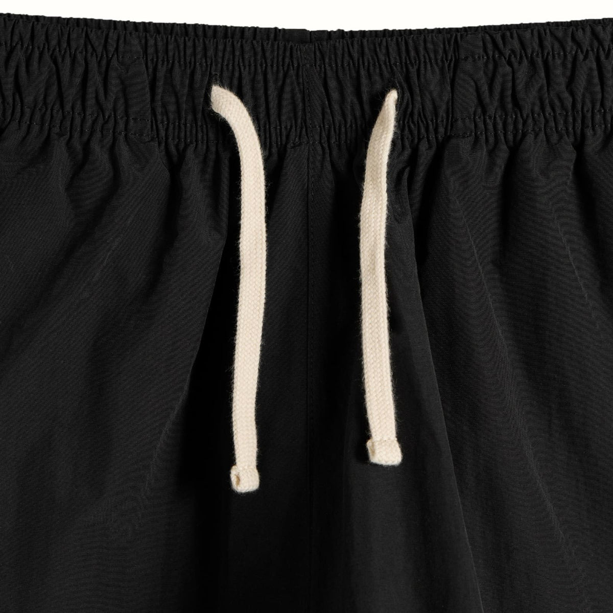 END. Flight Drawstring Short