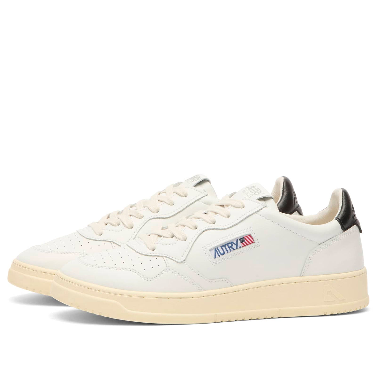 Autry 01 Low Leather Sneaker