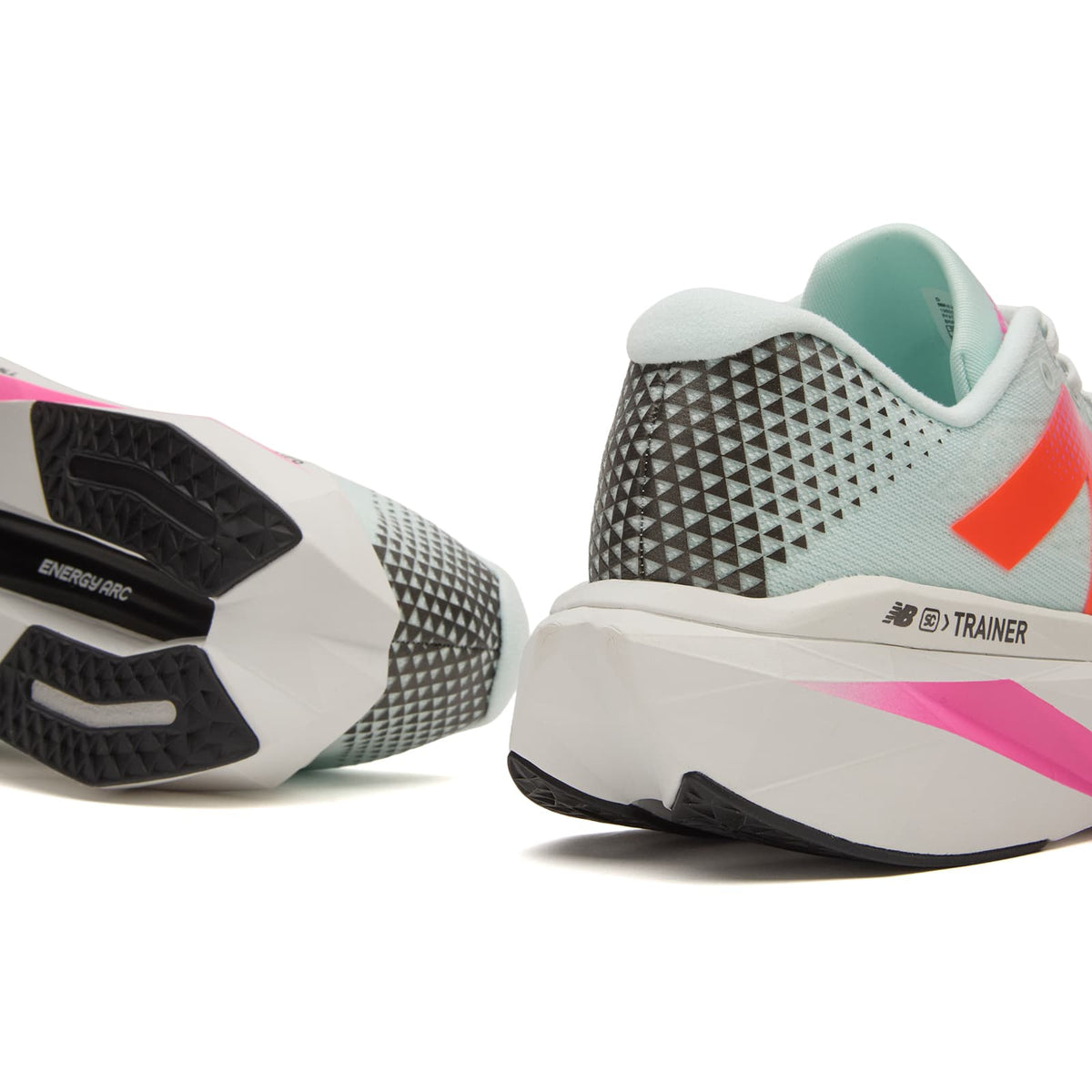 New Balance Supercomp Trainer v3 sneaker