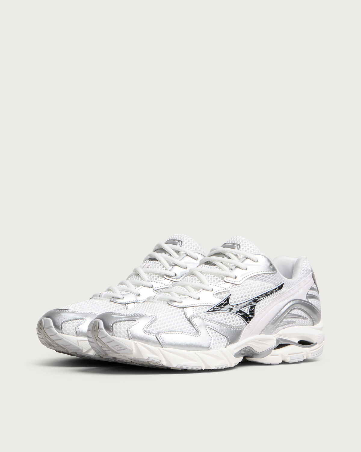 Mizuno Wave Rider 10 Sneaker