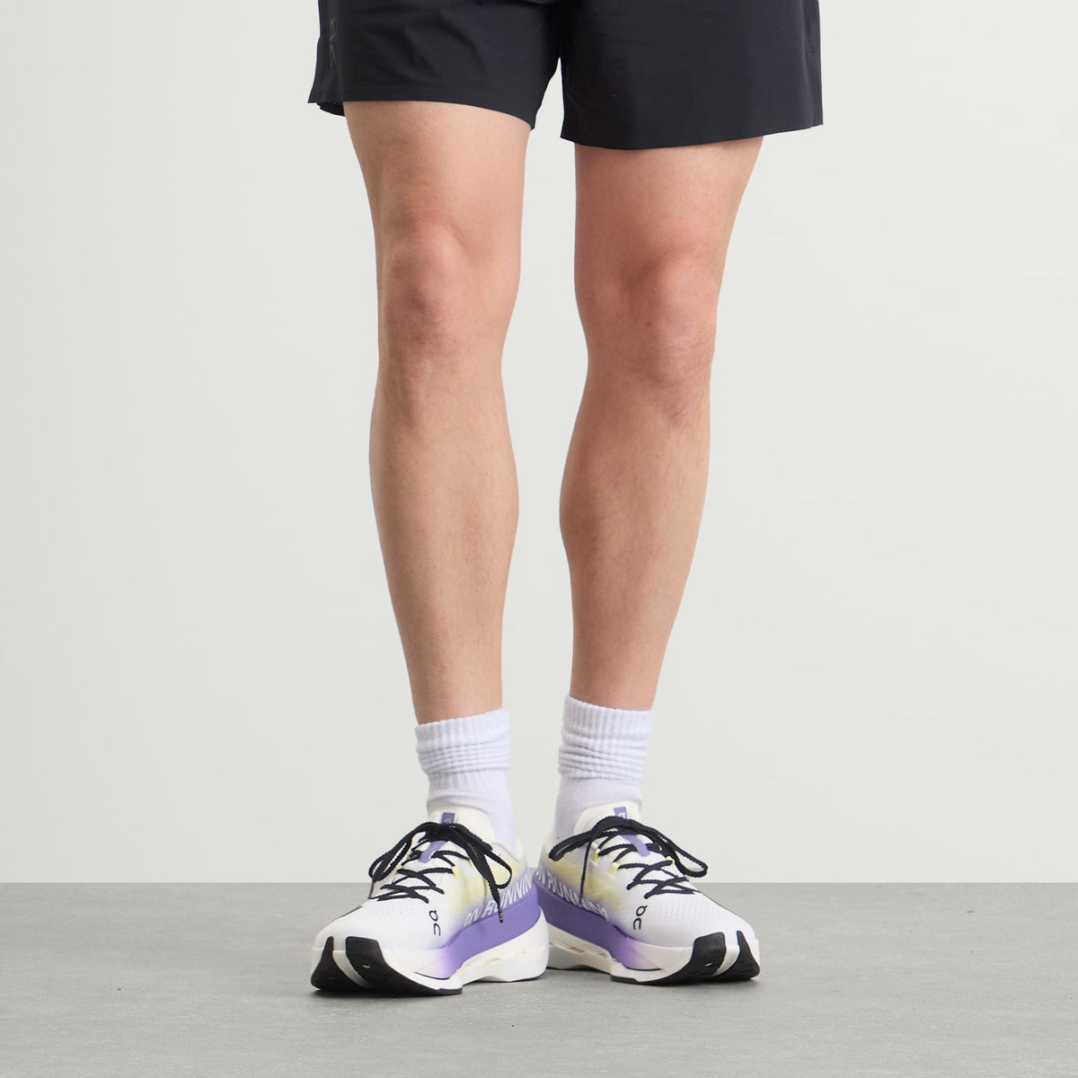 ON Cloudboom Max Sneaker
