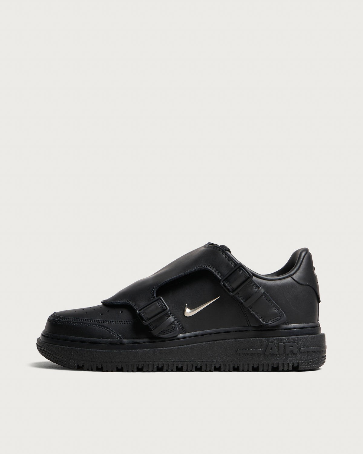 Nike Air Force 1 Luxe Sneaker