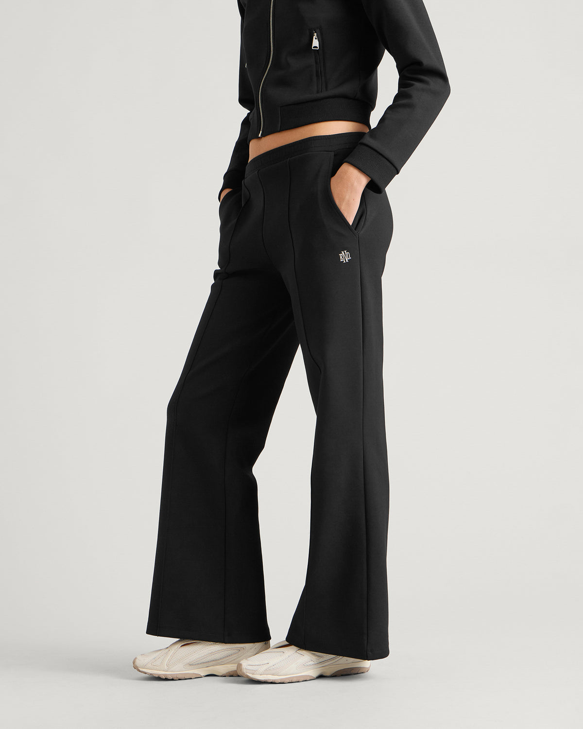END. Compact Trackpant
